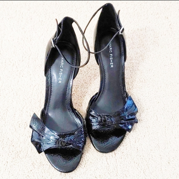 😊 2 / $20  Marc Fisher Shoes - Picture 1 of 8